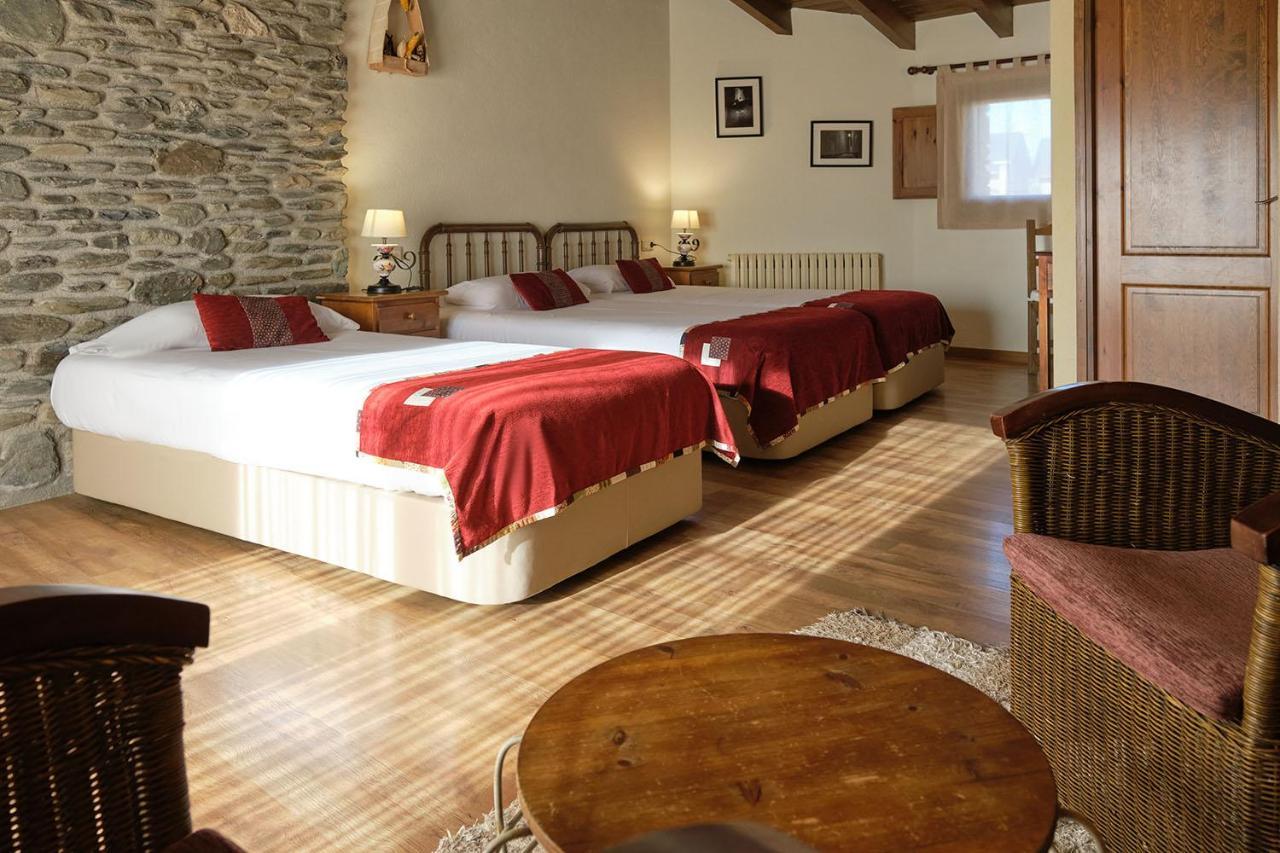 Hostal Cal Marrufes Puigcerdà Exterior foto